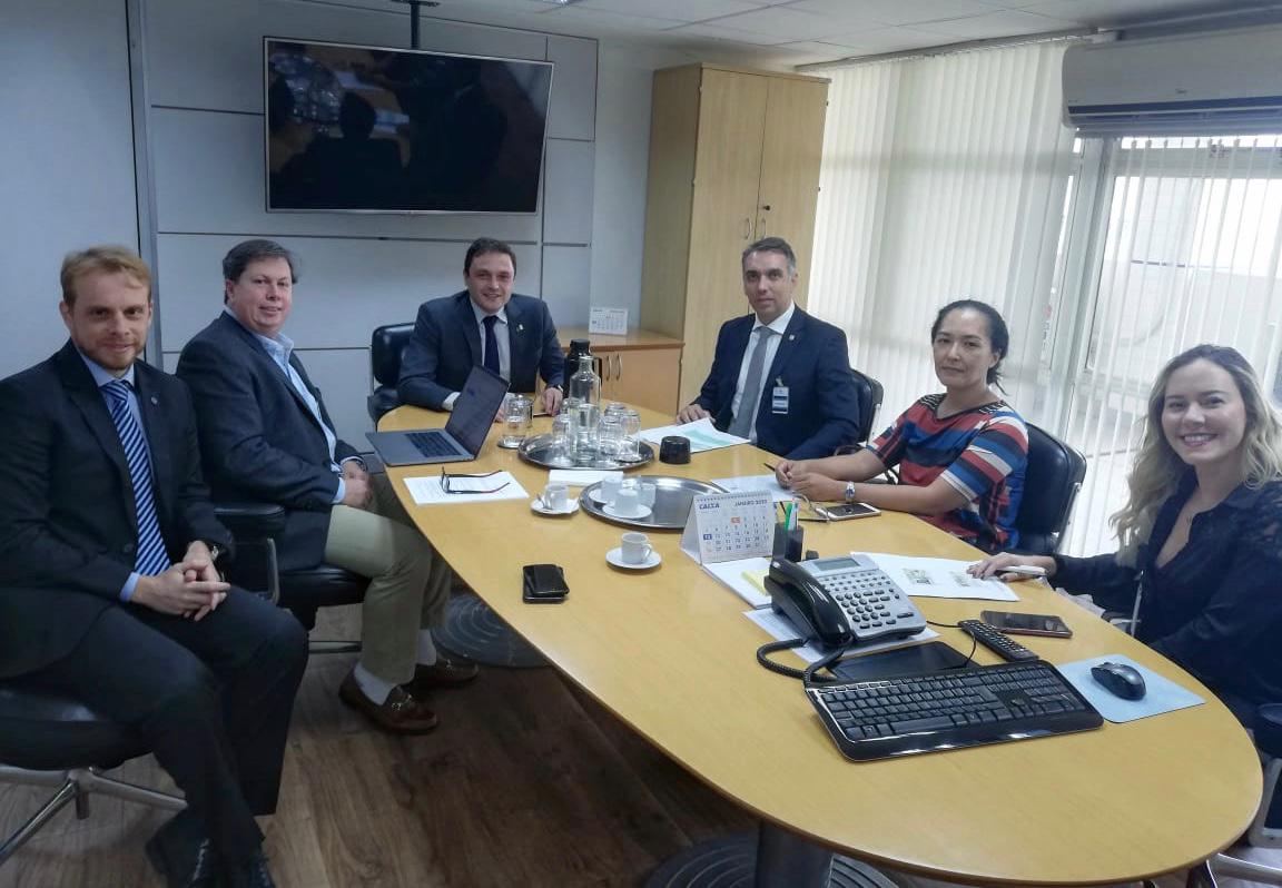 Padronização da identificação nacional digital no Brasil é tema de reunião no ITI